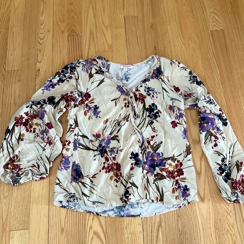 Andrée‎ by unit floral flowy top